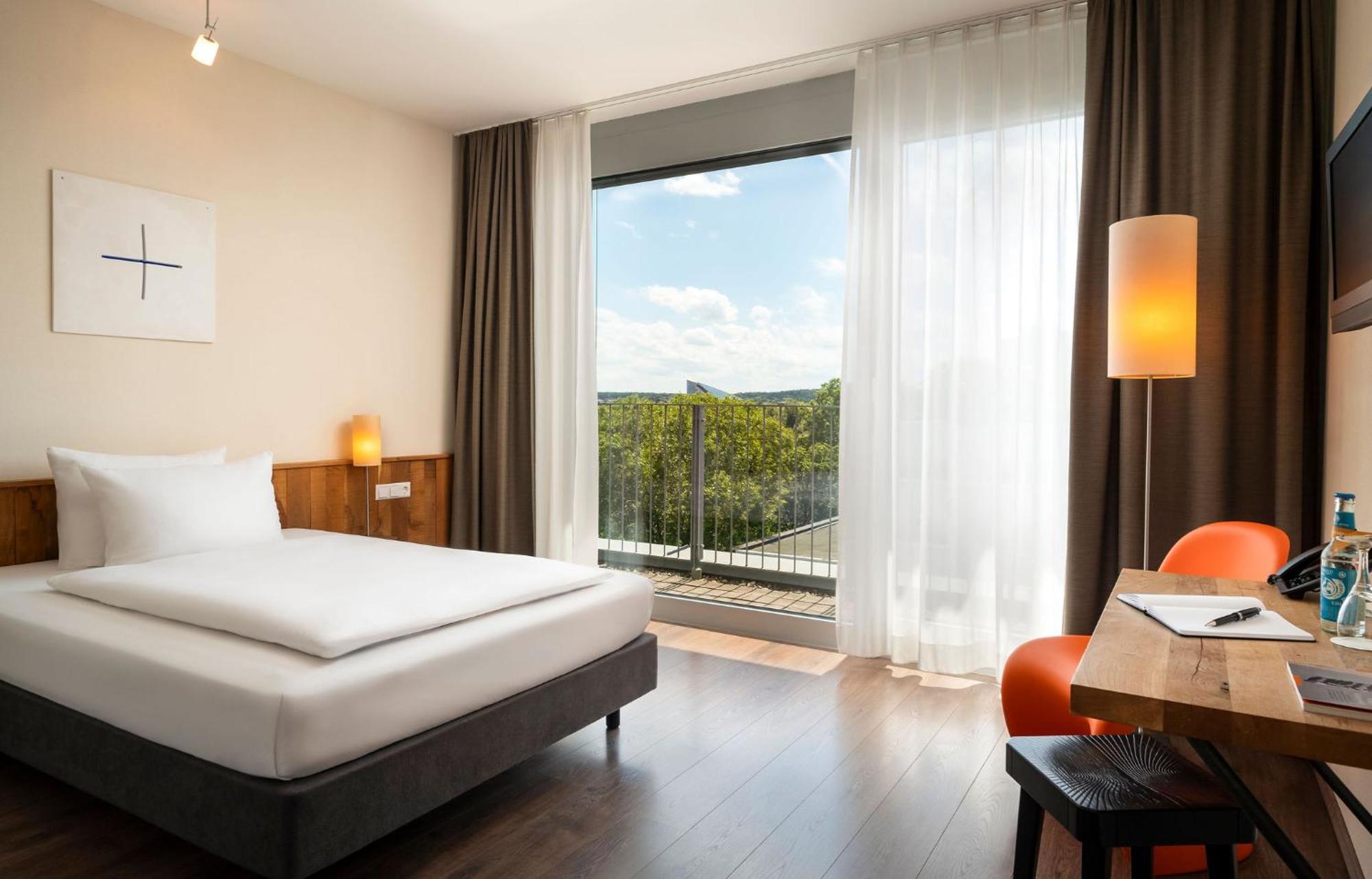 Hotel Mainhaus Stadthotel Frankfurt 4*